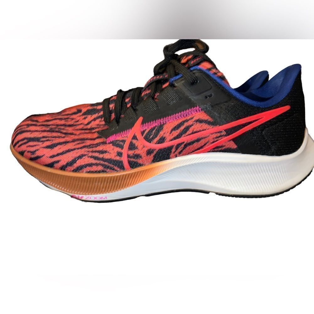 Nike Women’s Air Zoom Pegasus Size 8.5 Medium - Picture 4 of 6